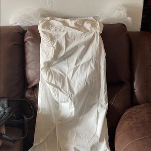 Brand new white dress